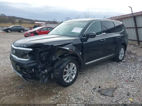 5XYP24HC3LG028338 2020 KIA TELLURIDE - Image 2
