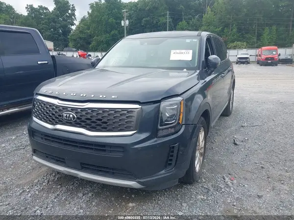 5XYP24HC3LG047021 2020 KIA TELLURIDE - Image 2