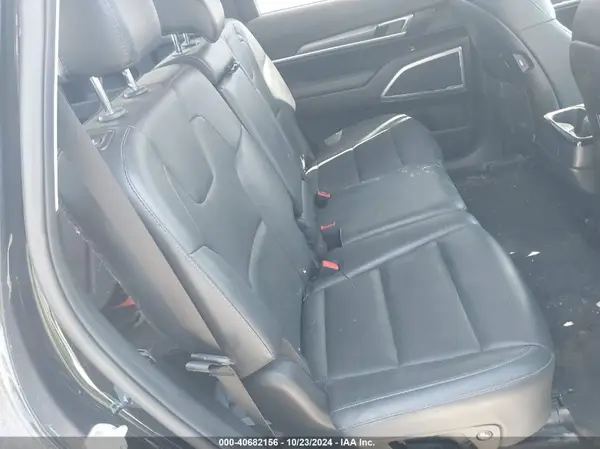 5XYP24HC3LG071027 2020 KIA TELLURIDE - Image 8