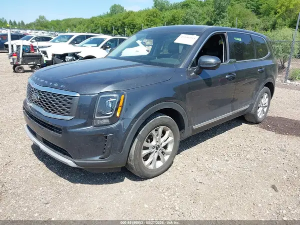 5XYP24HC3LG075935 2020 KIA TELLURIDE - Image 2