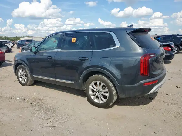 5XYP24HC3LG077765 2020 KIA TELLURIDE - Image 2