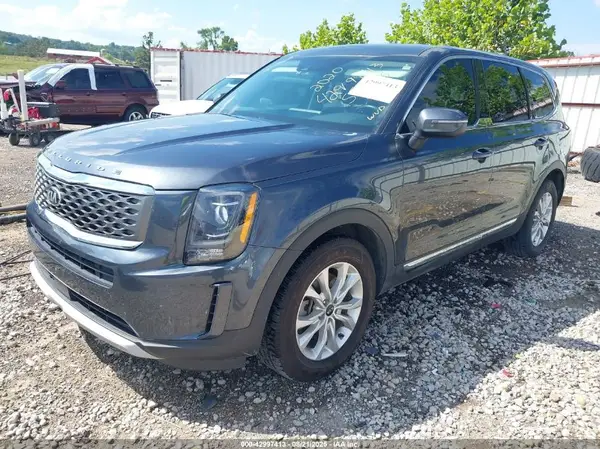 5XYP24HC3LG081332 2020 KIA TELLURIDE - Image 2