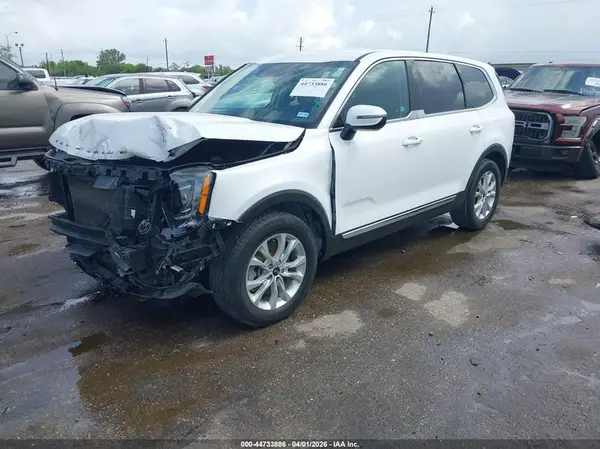5XYP24HC5LG004851 2020 KIA TELLURIDE - Image 2