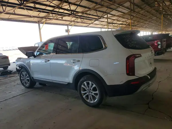5XYP24HC5LG071725 2020 KIA TELLURIDE - Image 2