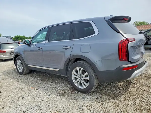 5XYP24HC5NG236594 2022 KIA TELLURIDE - Image 2