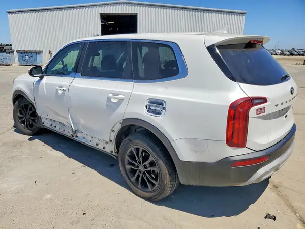 5XYP24HC6LG015549 2020 KIA TELLURIDE - Image 2