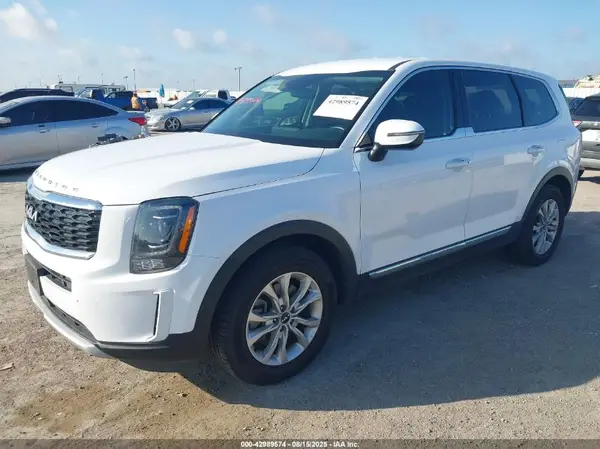 5XYP24HC6NG255140 2022 KIA TELLURIDE - Image 2