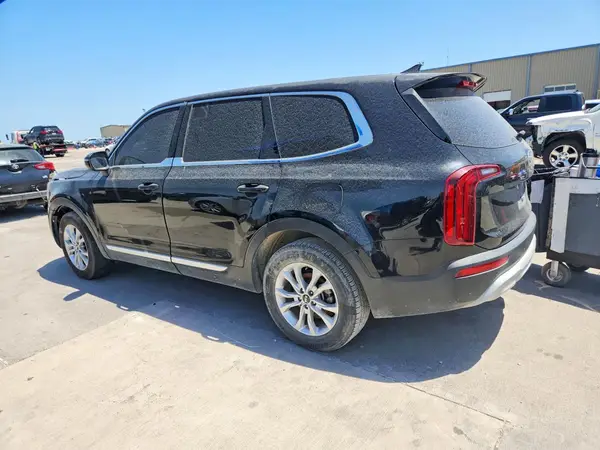 5XYP24HC7LG009663 2020 KIA TELLURIDE - Image 2