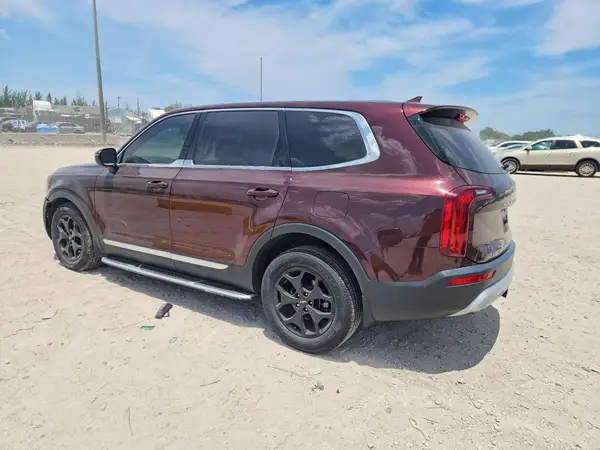 5XYP24HC7NG261724 2022 KIA TELLURIDE - Image 2