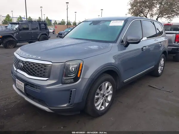 5XYP24HC8LG006612 2020 KIA TELLURIDE - Image 2