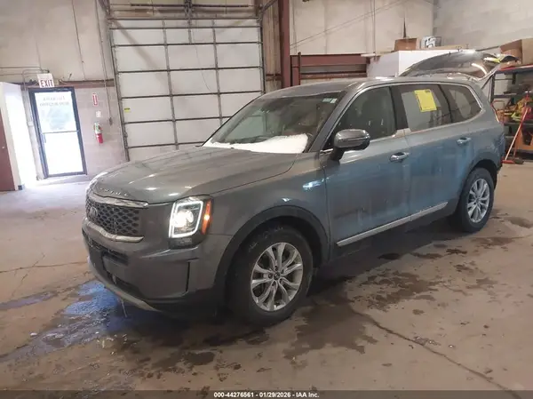 5XYP24HC8LG048469 2020 KIA TELLURIDE - Image 2