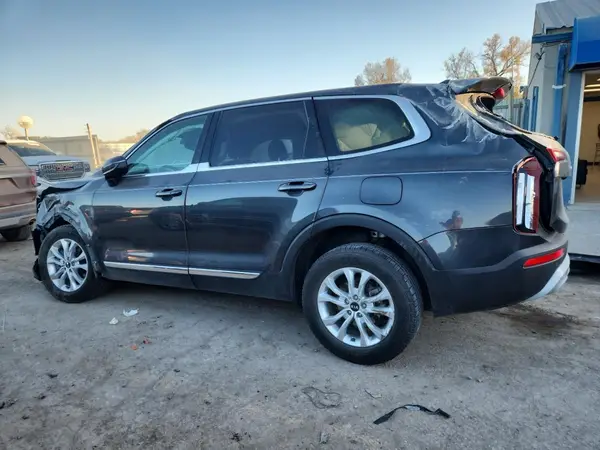 5XYP24HC9LG078435 2020 KIA TELLURIDE - Image 2