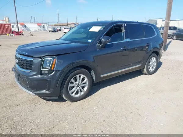 5XYP24HC9NG323785 2022 KIA TELLURIDE - Image 2