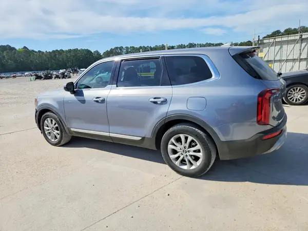 5XYP24HCXLG015439 2020 KIA TELLURIDE - Image 2
