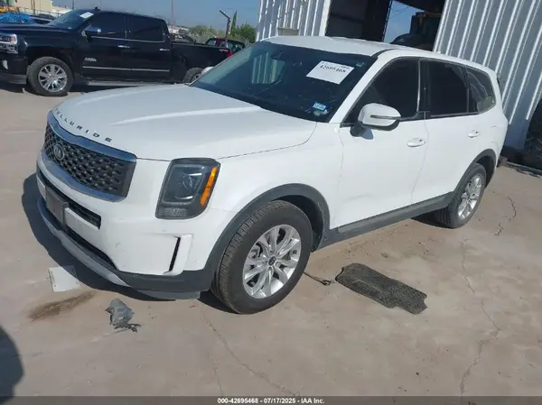 5XYP24HCXLG043595 2020 KIA TELLURIDE - Image 2