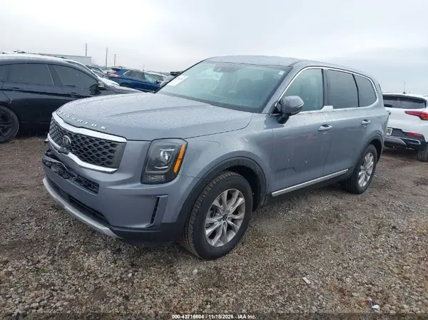 5XYP24HCXMG185043 2021 KIA TELLURIDE - Image 2
