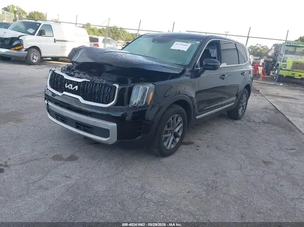 5XYP2DGC1PG329066 2023 KIA TELLURIDE - Image 2