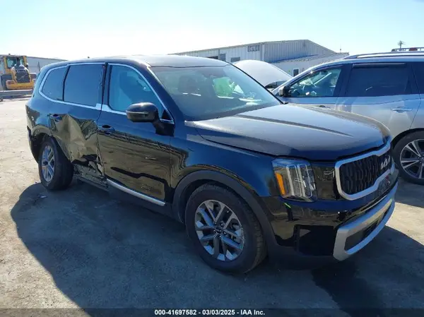 5XYP2DGC2PG394637 2023 KIA TELLURIDE - Image 1