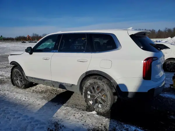 5XYP2DGC3PG349481 2023 KIA TELLURIDE - Image 2
