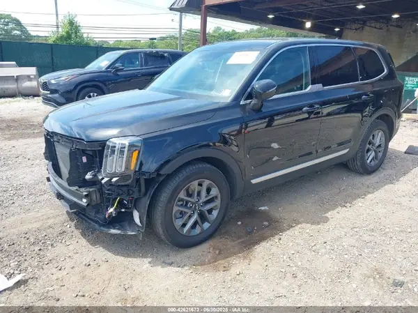 5XYP2DGC3PG367219 2023 KIA TELLURIDE - Image 2