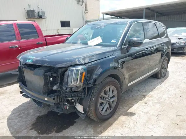 5XYP2DGC6RG482710 2024 KIA TELLURIDE - Image 2