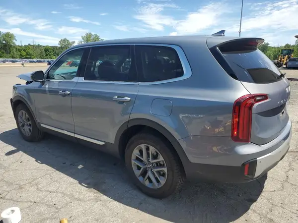 5XYP2DGC6RG528004 2024 KIA TELLURIDE - Image 2