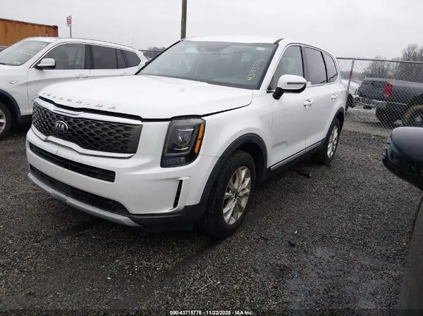 5XYP2DHC2LG068393 2020 KIA TELLURIDE - Image 2