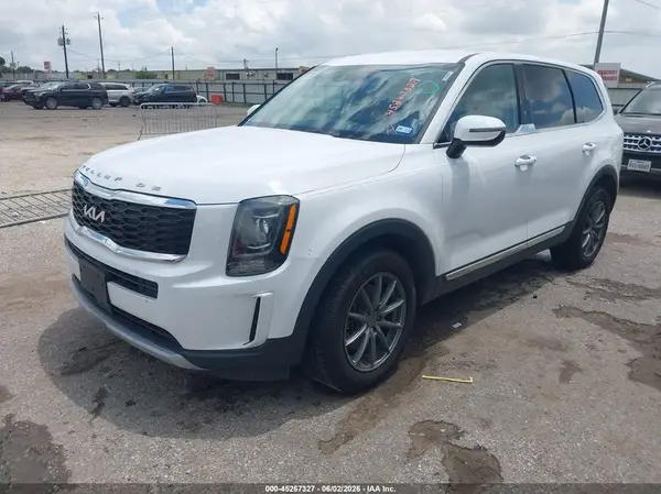 5XYP2DHC2NG214987 2022 KIA TELLURIDE - Image 2