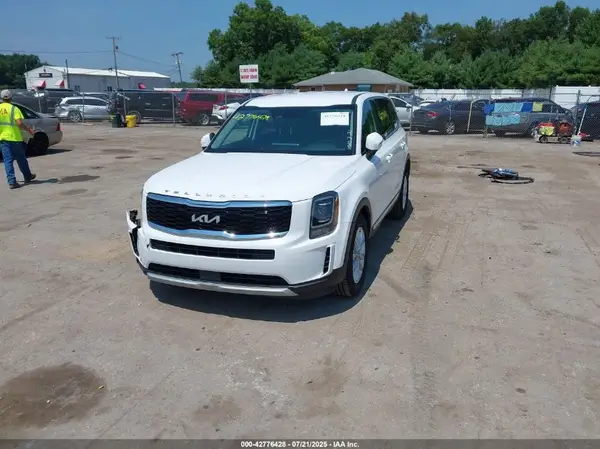 5XYP2DHC4NG262250 2022 KIA TELLURIDE - Image 2