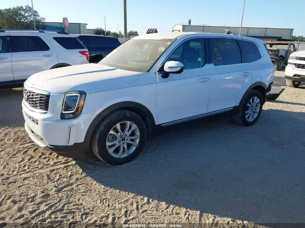 5XYP2DHC4NG264290 2022 KIA TELLURIDE - Image 2