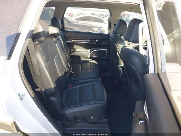 5XYP2DHC4NG264290 2022 KIA TELLURIDE - Image 8