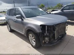 5XYP2DHC5LG070011 2020 KIA TELLURIDE
