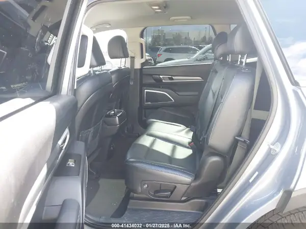 5XYP2DHC7NG235365 2022 KIA TELLURIDE - Image 8