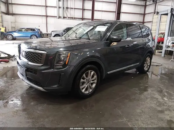5XYP2DHC8LG011275 2020 KIA TELLURIDE - Image 2