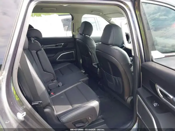 5XYP2DHC8NG218705 2022 KIA TELLURIDE - Image 8