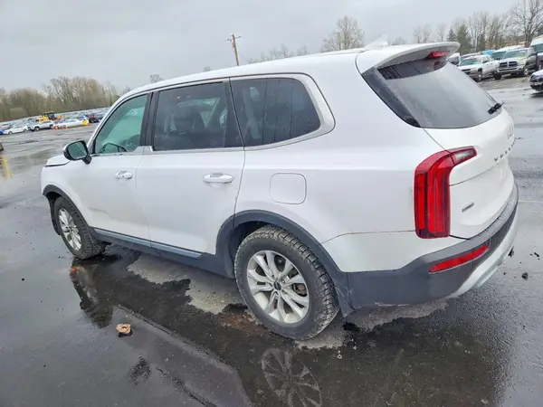 5XYP2DHC8NG236282 2022 KIA TELLURIDE - Image 2