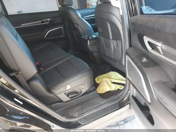 5XYP2DHC8NG256080 2022 KIA TELLURIDE - Image 8