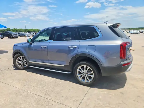5XYP2DHC8NG295588 2022 KIA TELLURIDE - Image 2