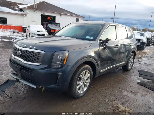 5XYP2DHC9LG055382 2020 KIA TELLURIDE - Image 2