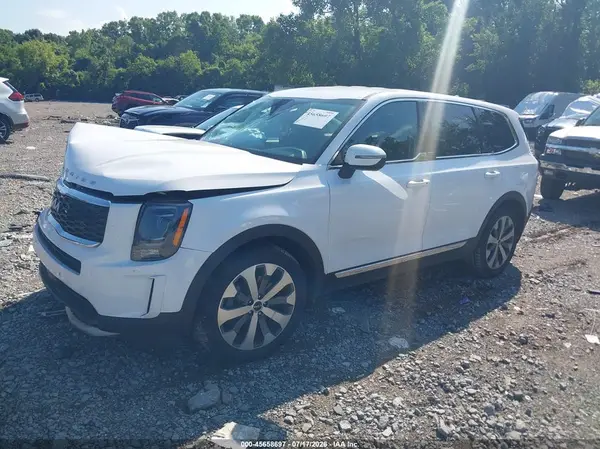 5XYP2DHC9NG198173 2022 KIA TELLURIDE - Image 2