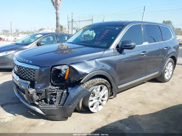 5XYP2DHCXLG010130 2020 KIA TELLURIDE - Image 2