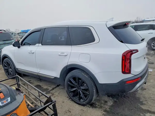 5XYP2DHCXMG138448 2021 KIA TELLURIDE - Image 2