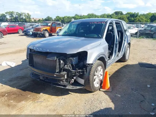 5XYP2DHCXMG139907 2021 KIA TELLURIDE - Image 2