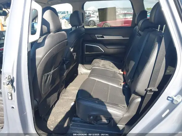5XYP2DHCXMG139907 2021 KIA TELLURIDE - Image 8