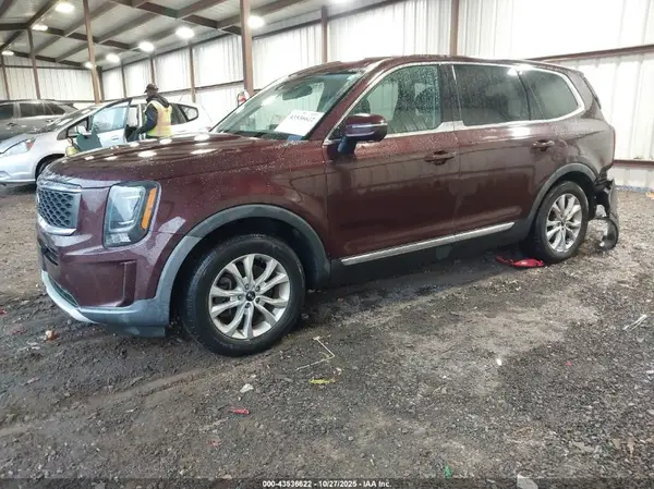 5XYP2DHCXMG160417 2021 KIA TELLURIDE - Image 2