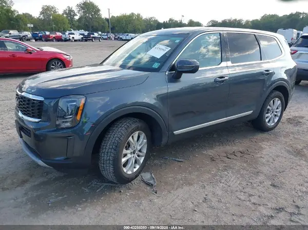 5XYP2DHCXNG249499 2022 KIA TELLURIDE - Image 2