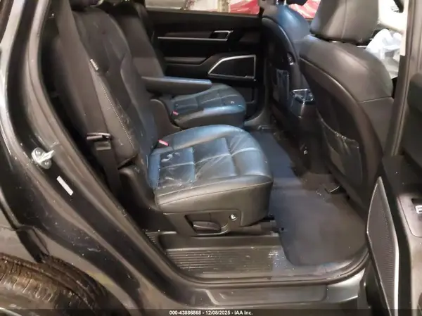5XYP34GC1RG463527 2024 KIA TELLURIDE - Image 8