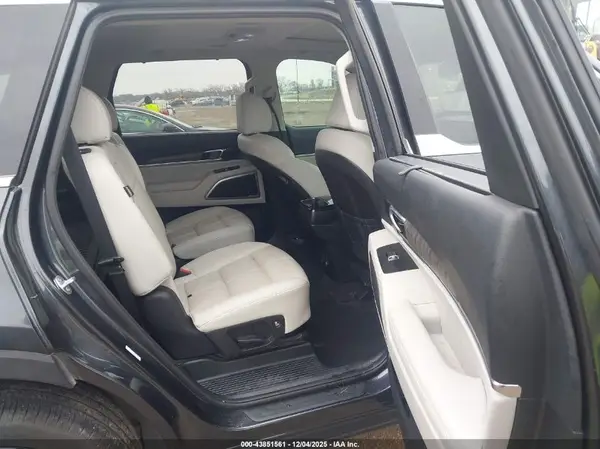 5XYP34GC1RG482627 2024 KIA TELLURIDE - Image 8