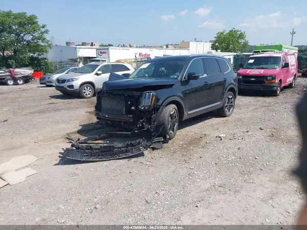 5XYP34GC3PG385118 2023 KIA TELLURIDE - Image 2