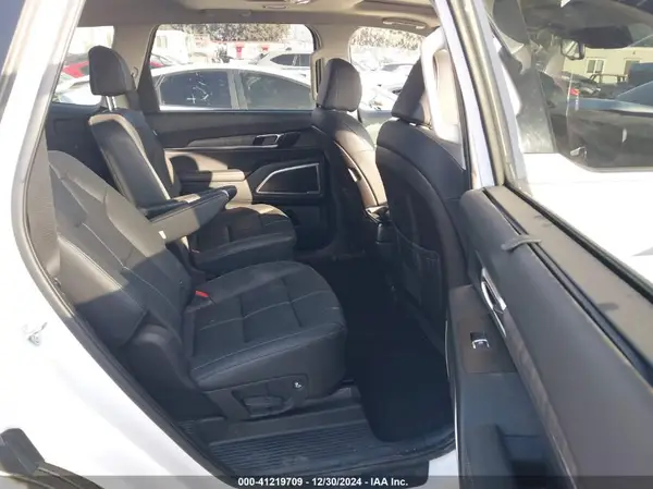 5XYP34GC3RG517099 2024 KIA TELLURIDE - Image 8